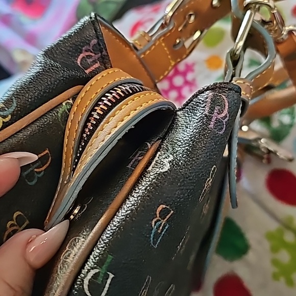 Dooney & Bourke Two Way, Vintage - Picture 16 of 16